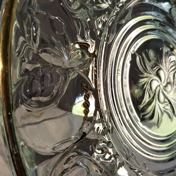 Jeannette glass co vtg egg plate - Picture 2 of 4